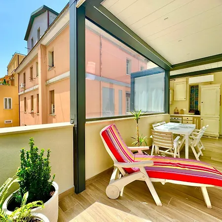 Centro Silenzioso E Confortevole Con Terrazzo Bioclimatico A 2 Minuti Dal Mare *