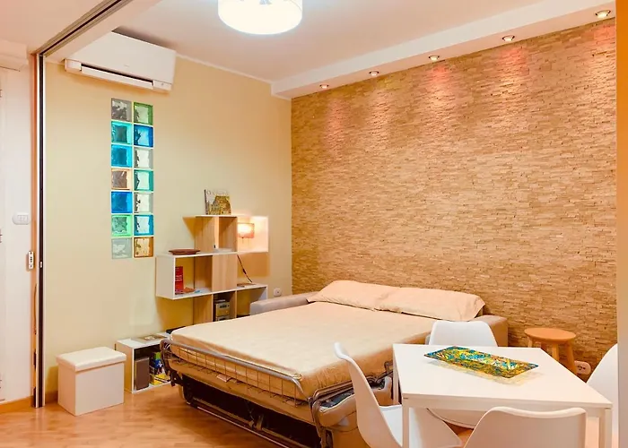 Centro Silenzioso E Confortevole Con Terrazzo Bioclimatico A 2 Minuti Dal Mare Pescara