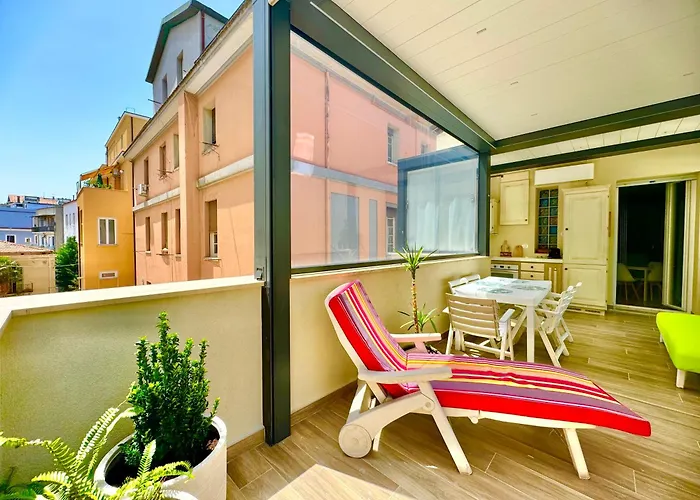 Centro Silenzioso E Confortevole Con Terrazzo Bioclimatico A 2 Minuti Dal Mare *