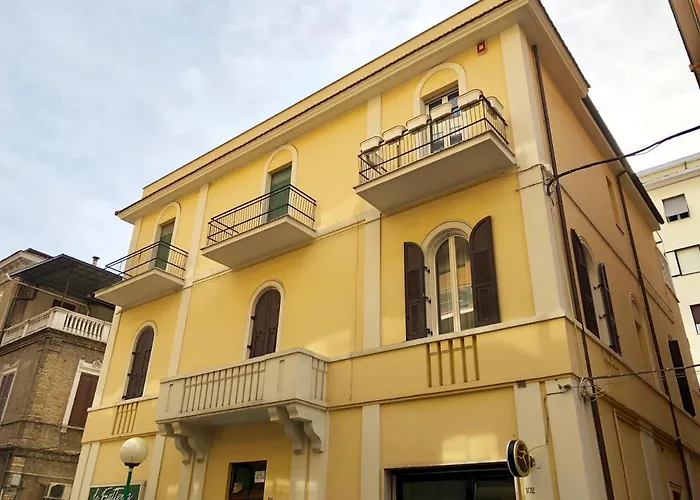 Centro Silenzioso E Confortevole Con Terrazzo Bioclimatico A 2 Minuti Dal Mare * Пескара