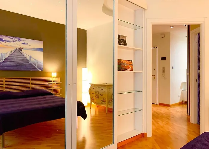 Centro Silenzioso E Confortevole Con Terrazzo Bioclimatico A 2 Minuti Dal Mare Lägenhet *